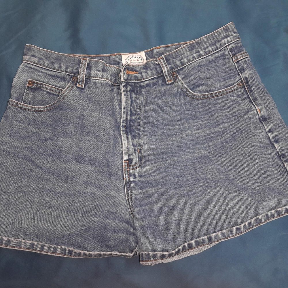 Blue Jean Shorts with Raw Hem and Casual Style